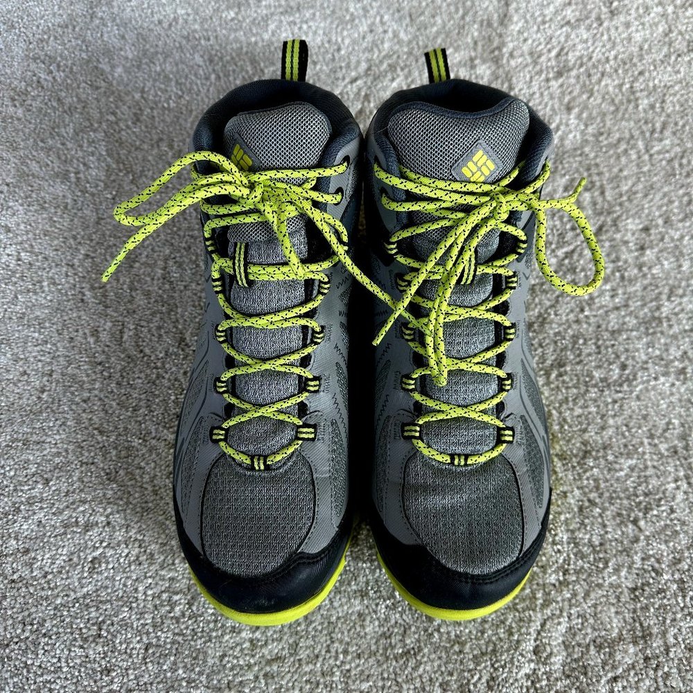 Columbia OutDry Techlite Hiking Boot - Mens Size 8 Grey/Green